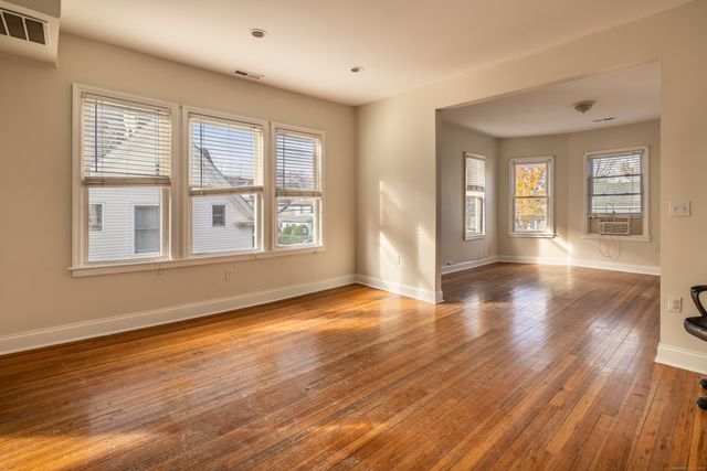 25 Hunting Street 2nd floor, Bridgeport, CT 06606