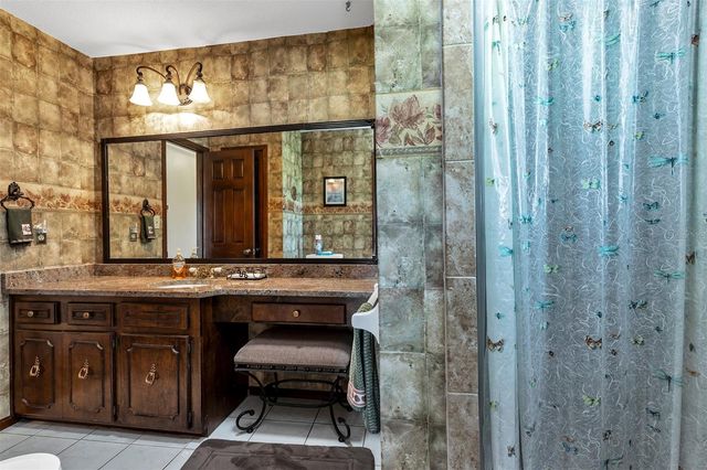 38922 ELLA DRIVE, Lady Lake, FL 32159