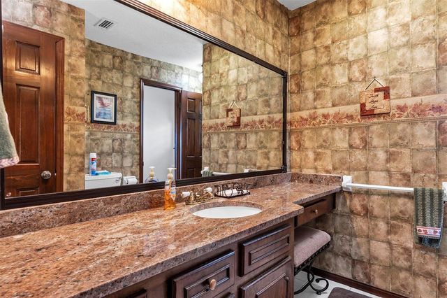 38922 ELLA DRIVE, Lady Lake, FL 32159