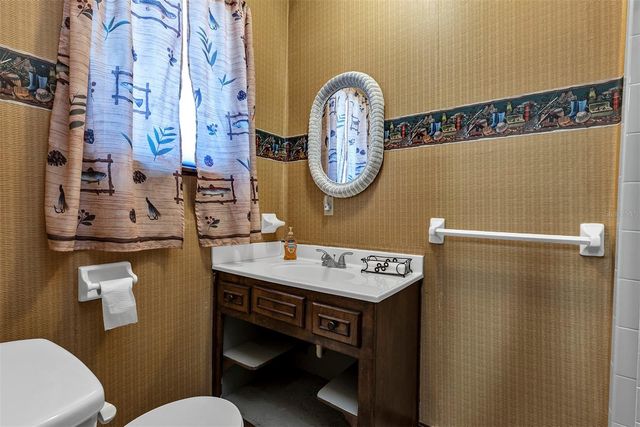 38922 ELLA DRIVE, Lady Lake, FL 32159