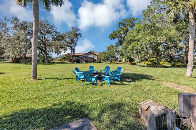 38922 ELLA DRIVE, Lady Lake, FL 32159