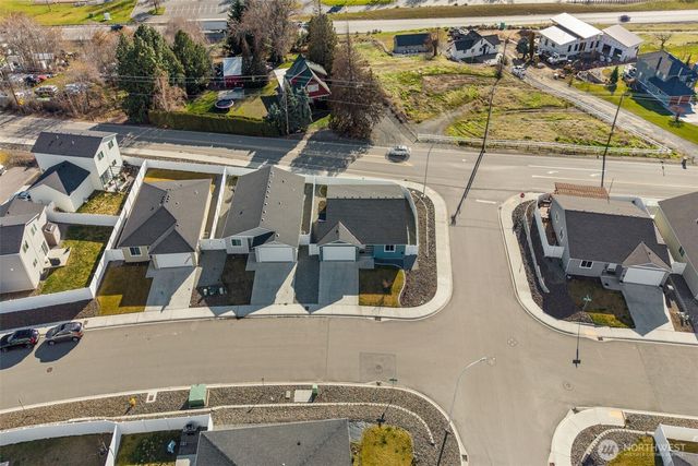 2314 SE Marlette Road, East Wenatchee, WA 98802