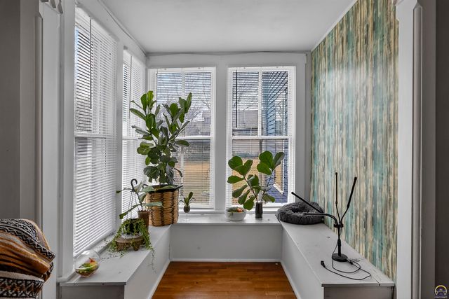 525 N Iowa AVE, Holton, KS 66436