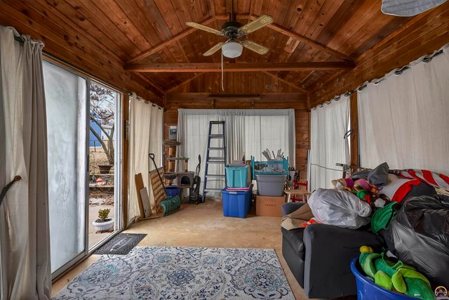 525 N Iowa AVE, Holton, KS 66436