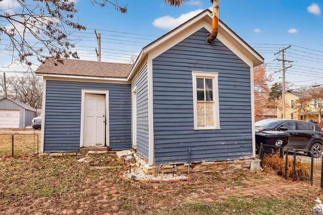 525 N Iowa AVE, Holton, KS 66436