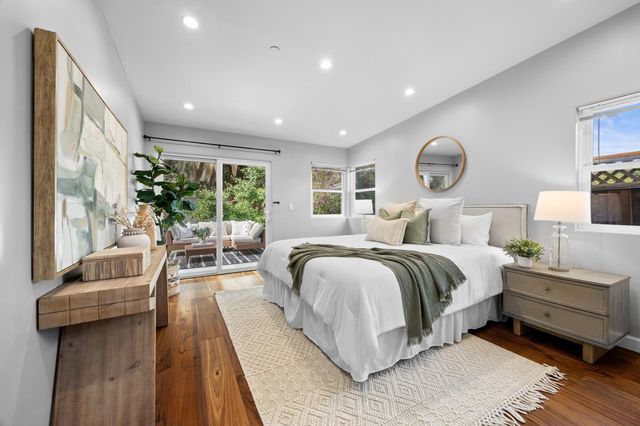 3242 Fair Oaks Avenue, Redwood City, CA 94063