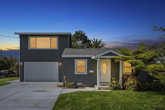 3242 Fair Oaks Avenue, Redwood City, CA 94063