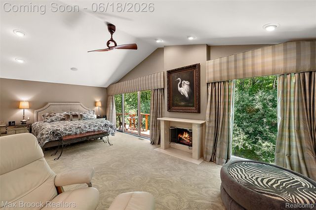 4872 Cliffside Drive, West Bloomfield Charter Township, MI 48323