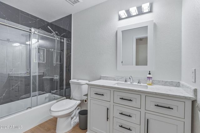 4321 E ROWEL Road, Phoenix, AZ 85050