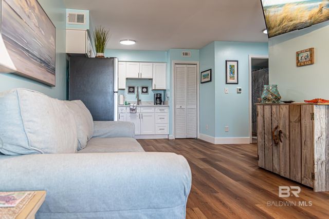 920 W Lagoon Avenue B 104, Gulf Shores, AL 36542