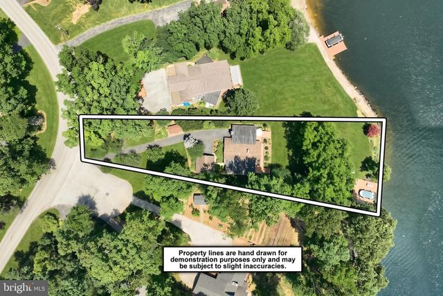 166 LAKE MEADE DR, East Berlin, PA 17316