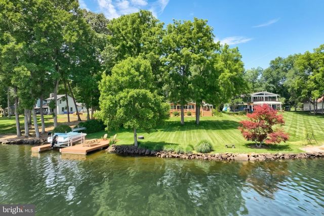 166 LAKE MEADE DR, East Berlin, PA 17316