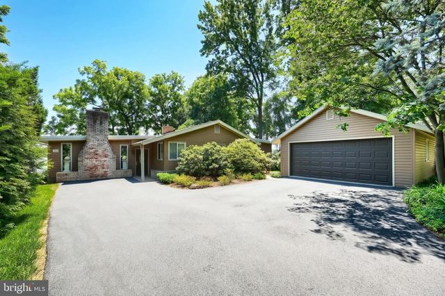 166 LAKE MEADE DR, East Berlin, PA 17316