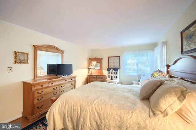 166 LAKE MEADE DR, East Berlin, PA 17316