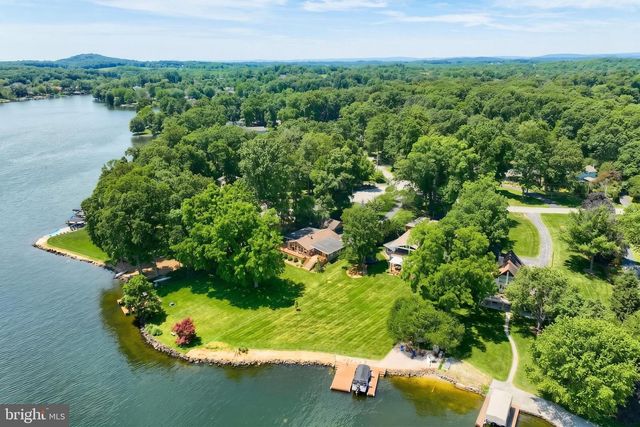 166 LAKE MEADE DR, East Berlin, PA 17316