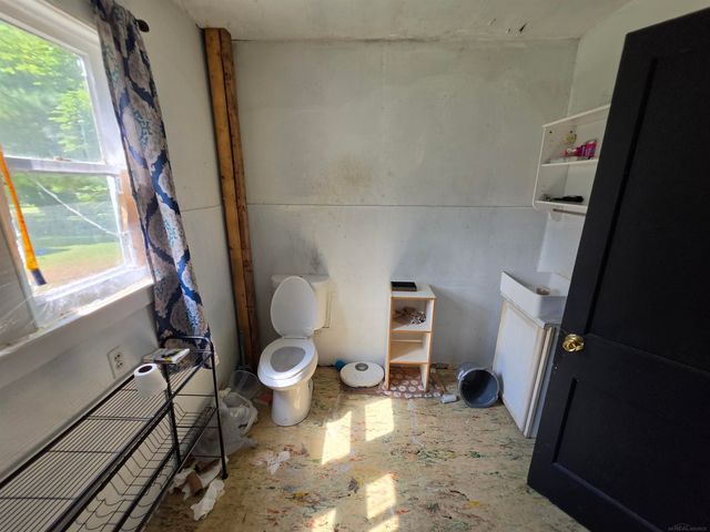 4237 Wood Street, Saginaw Twp, MI 48638