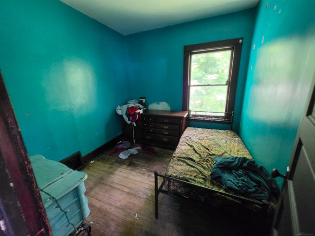 4237 Wood Street, Saginaw Twp, MI 48638