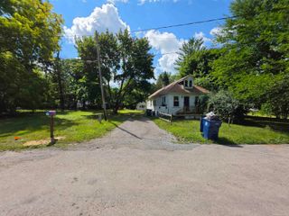 4237 Wood Street, Saginaw Twp, MI 48638