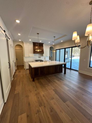 6205 Hillside Road, Edina, MN 55436