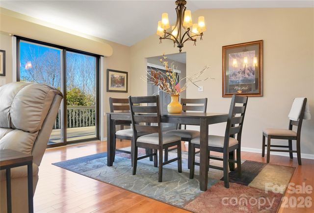 59 Agaliha Lane, Brevard, NC 28712