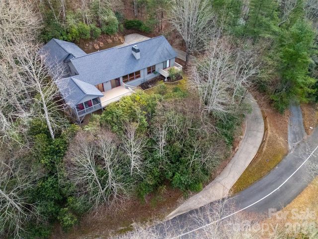 59 Agaliha Lane, Brevard, NC 28712