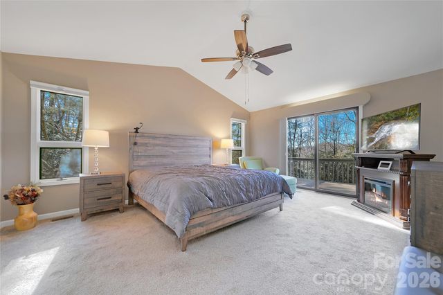 59 Agaliha Lane, Brevard, NC 28712