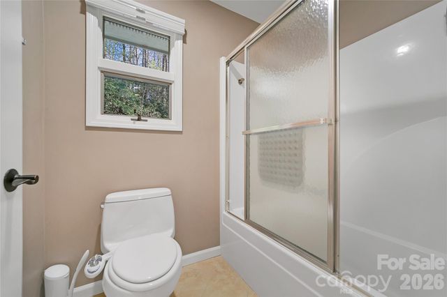 59 Agaliha Lane, Brevard, NC 28712