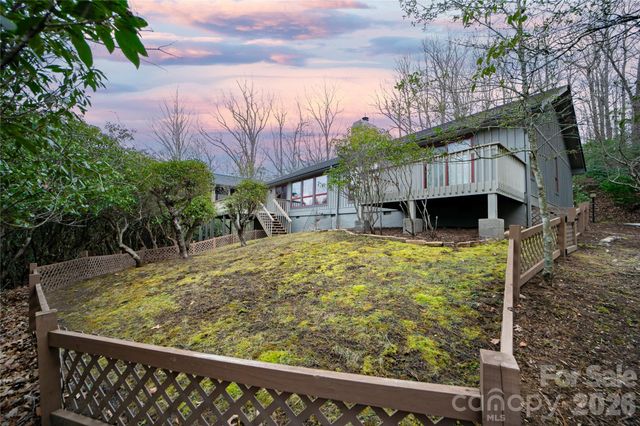 59 Agaliha Lane, Brevard, NC 28712