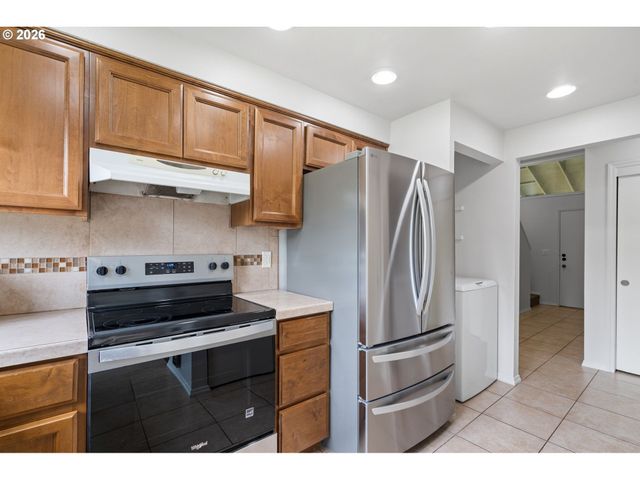 823 Ne 132ND Ave, Vancouver, WA 98684