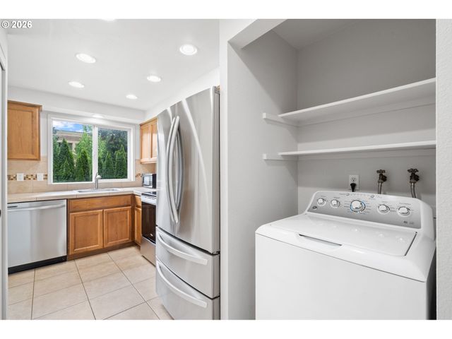 823 Ne 132ND Ave, Vancouver, WA 98684