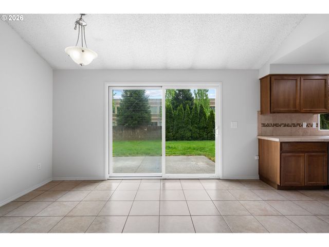 823 Ne 132ND Ave, Vancouver, WA 98684
