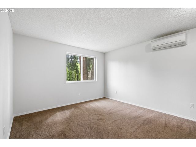 823 Ne 132ND Ave, Vancouver, WA 98684