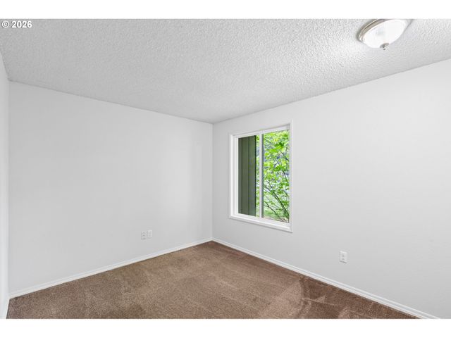 823 Ne 132ND Ave, Vancouver, WA 98684