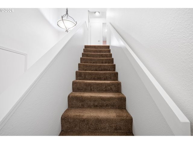 823 Ne 132ND Ave, Vancouver, WA 98684