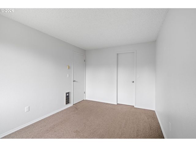 823 Ne 132ND Ave, Vancouver, WA 98684