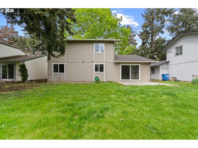 823 Ne 132ND Ave, Vancouver, WA 98684