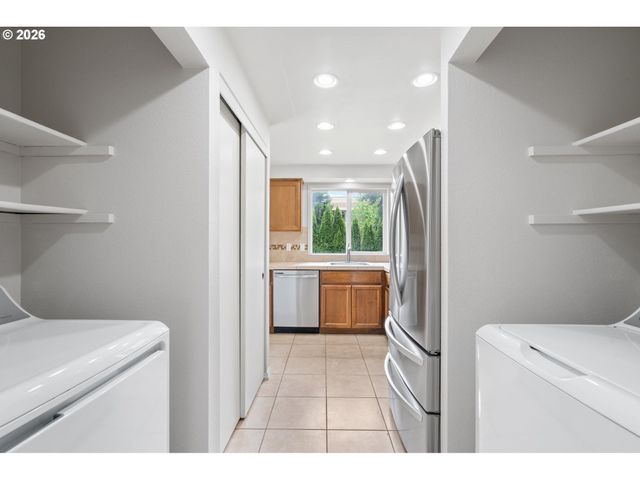 823 Ne 132ND Ave, Vancouver, WA 98684