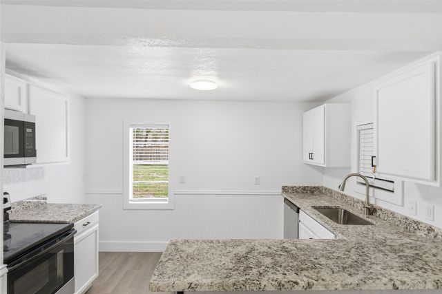 1102 Washington Street, Stephenville, TX 76401