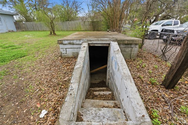 1102 Washington Street, Stephenville, TX 76401