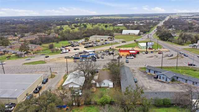 1102 Washington Street, Stephenville, TX 76401