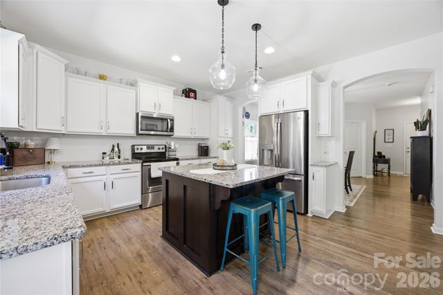 6509 Coniferous Circle, Waxhaw, NC 28173