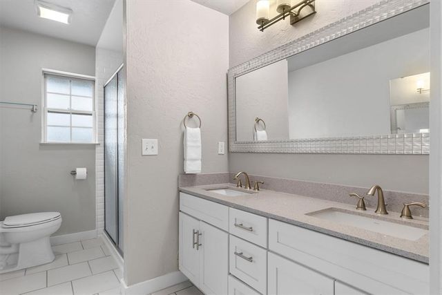 2621 NW 58th Place, Oklahoma City, OK 73112