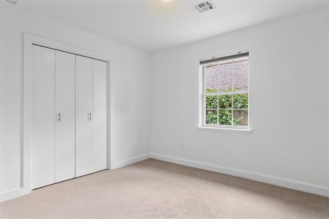 2621 NW 58th Place, Oklahoma City, OK 73112