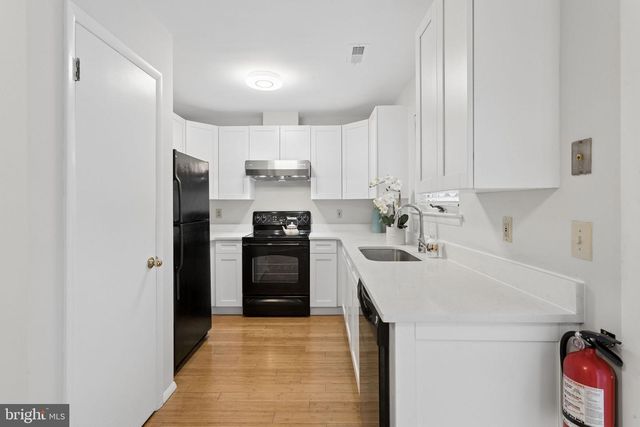117 WILLIAM PATERSON CT, Princeton, NJ 08540