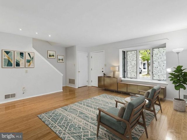 117 WILLIAM PATERSON CT, Princeton, NJ 08540