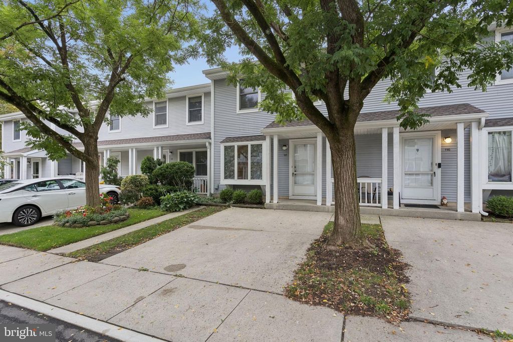 117 WILLIAM PATERSON CT, Princeton, NJ 08540
