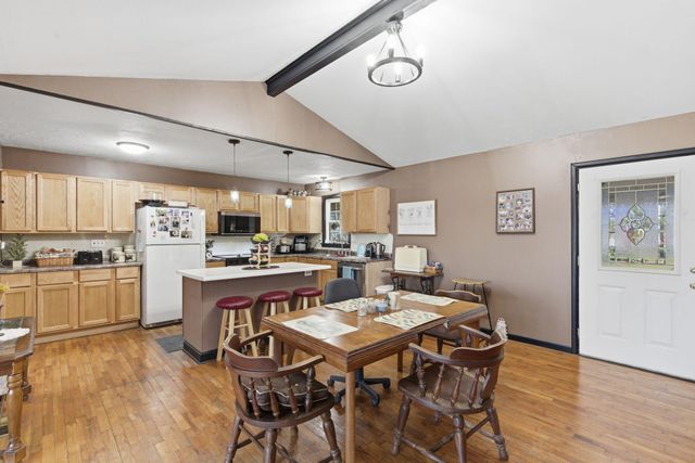 732 Skyline Drive, Forsyth, MO 65653