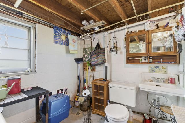 732 Skyline Drive, Forsyth, MO 65653