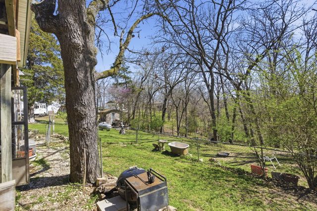 732 Skyline Drive, Forsyth, MO 65653