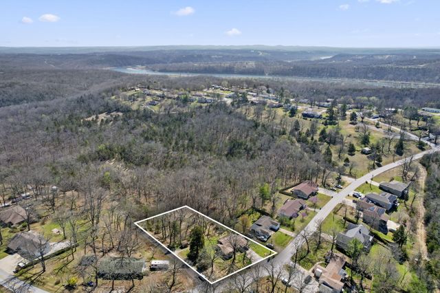 732 Skyline Drive, Forsyth, MO 65653